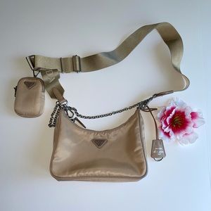 PRADA re-edition 2005 re-nylon bag